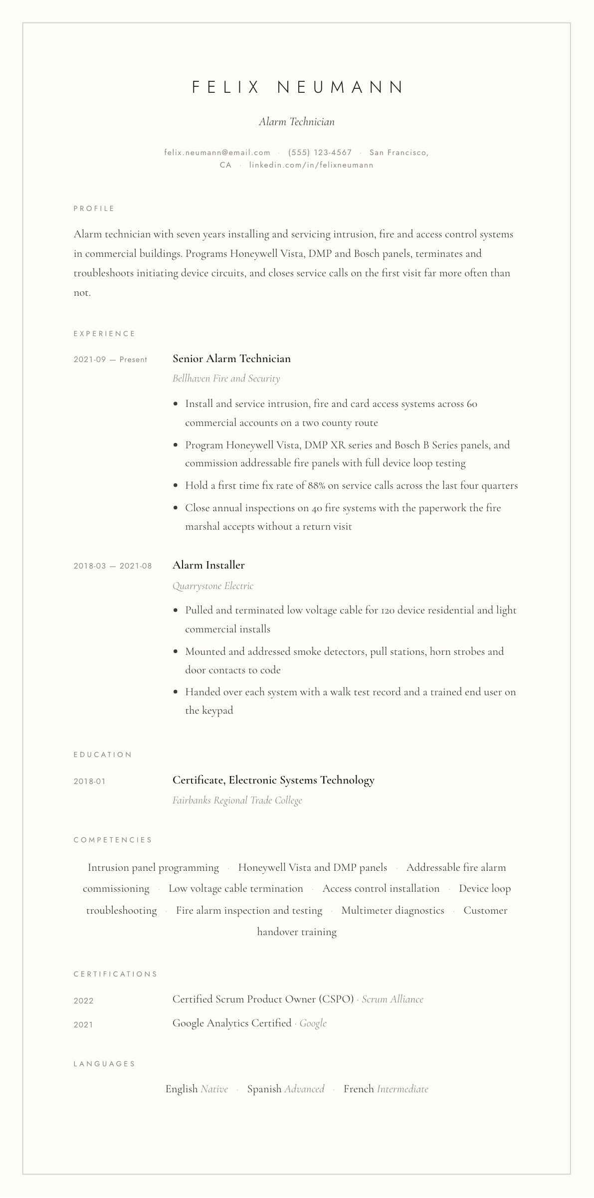 Alarm Technician resume example, Vellum template