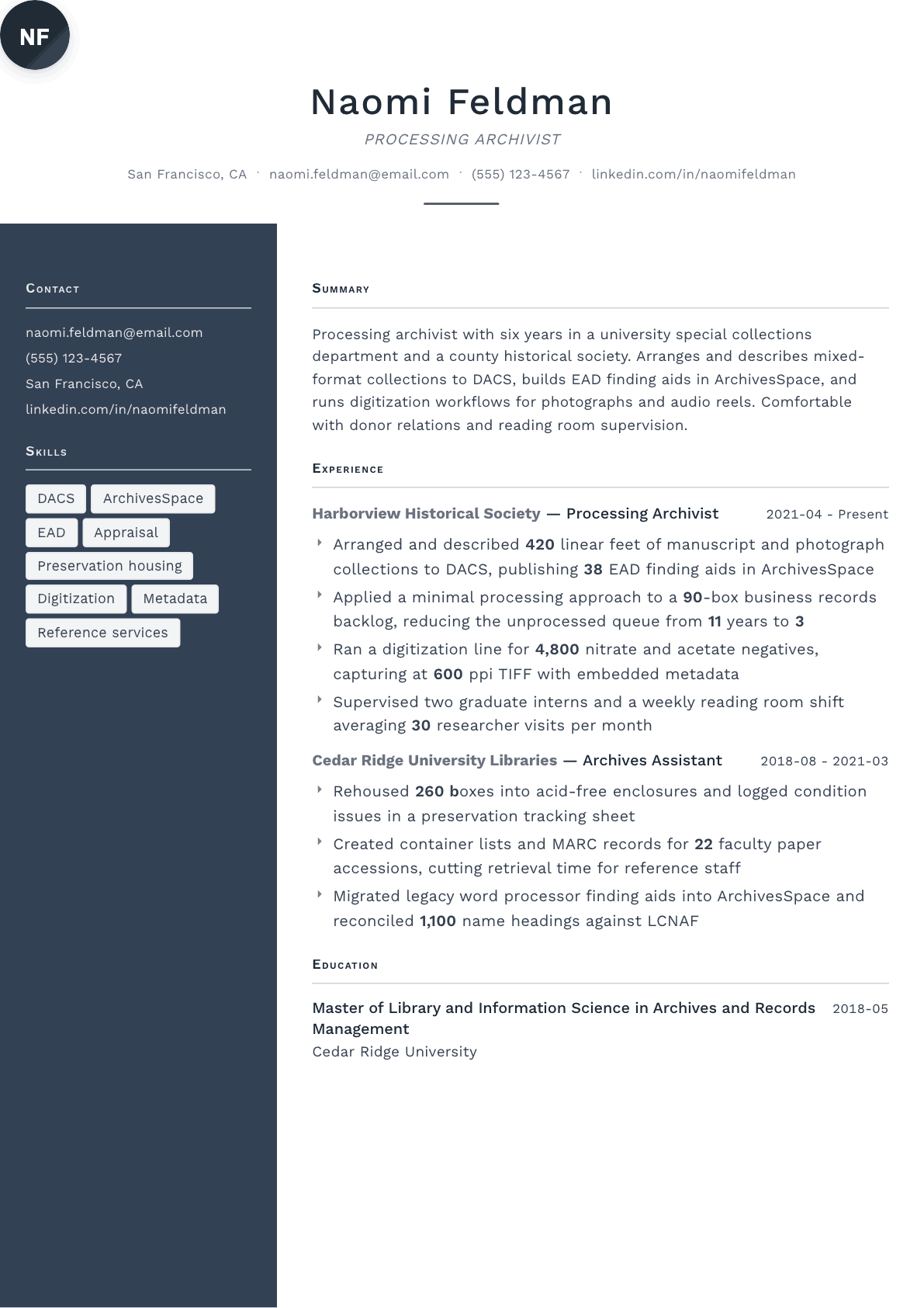 Archivist resume example, Fold template