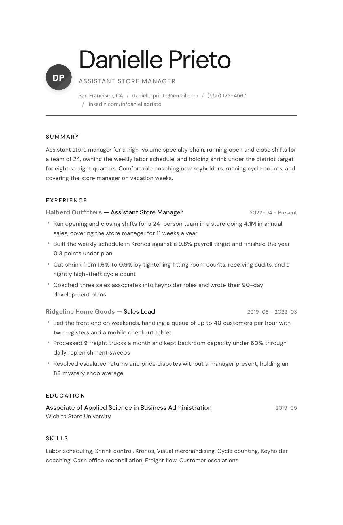 Assistant Store Manager resume example, Whisper template