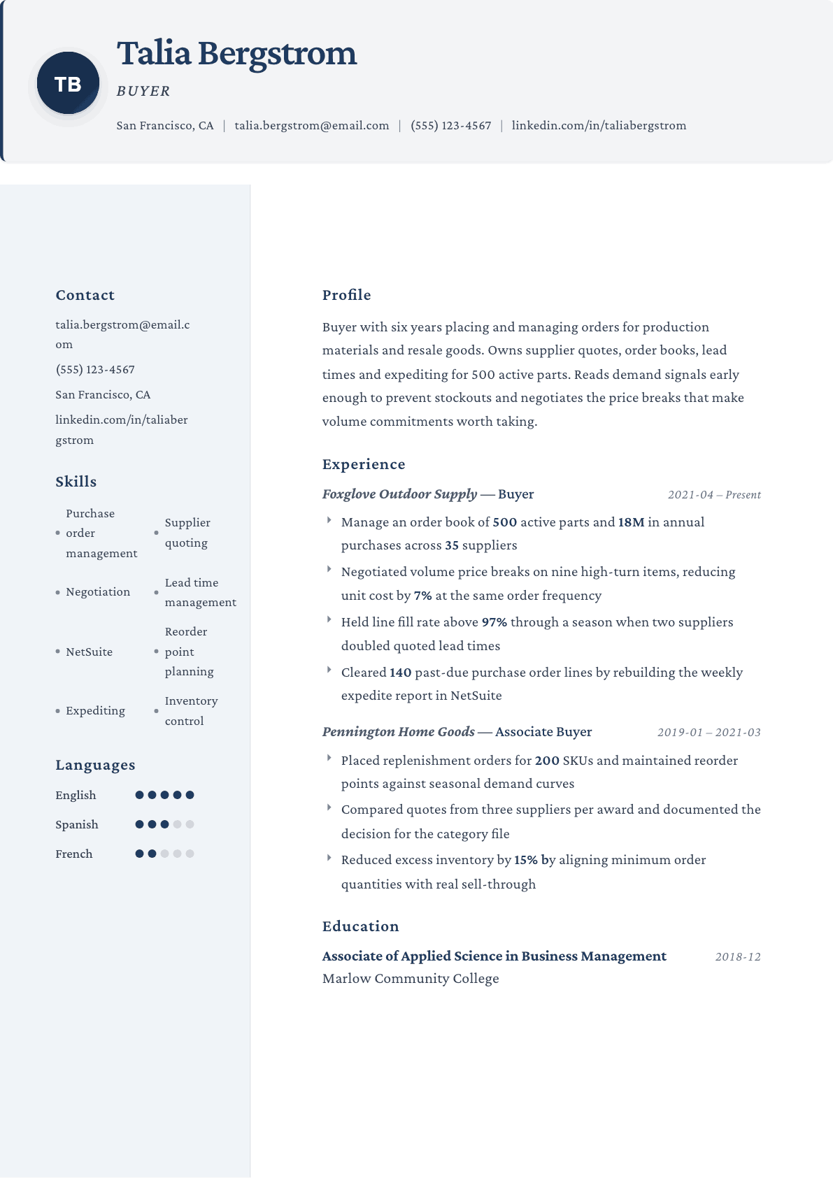 Buyer resume example, Formal template