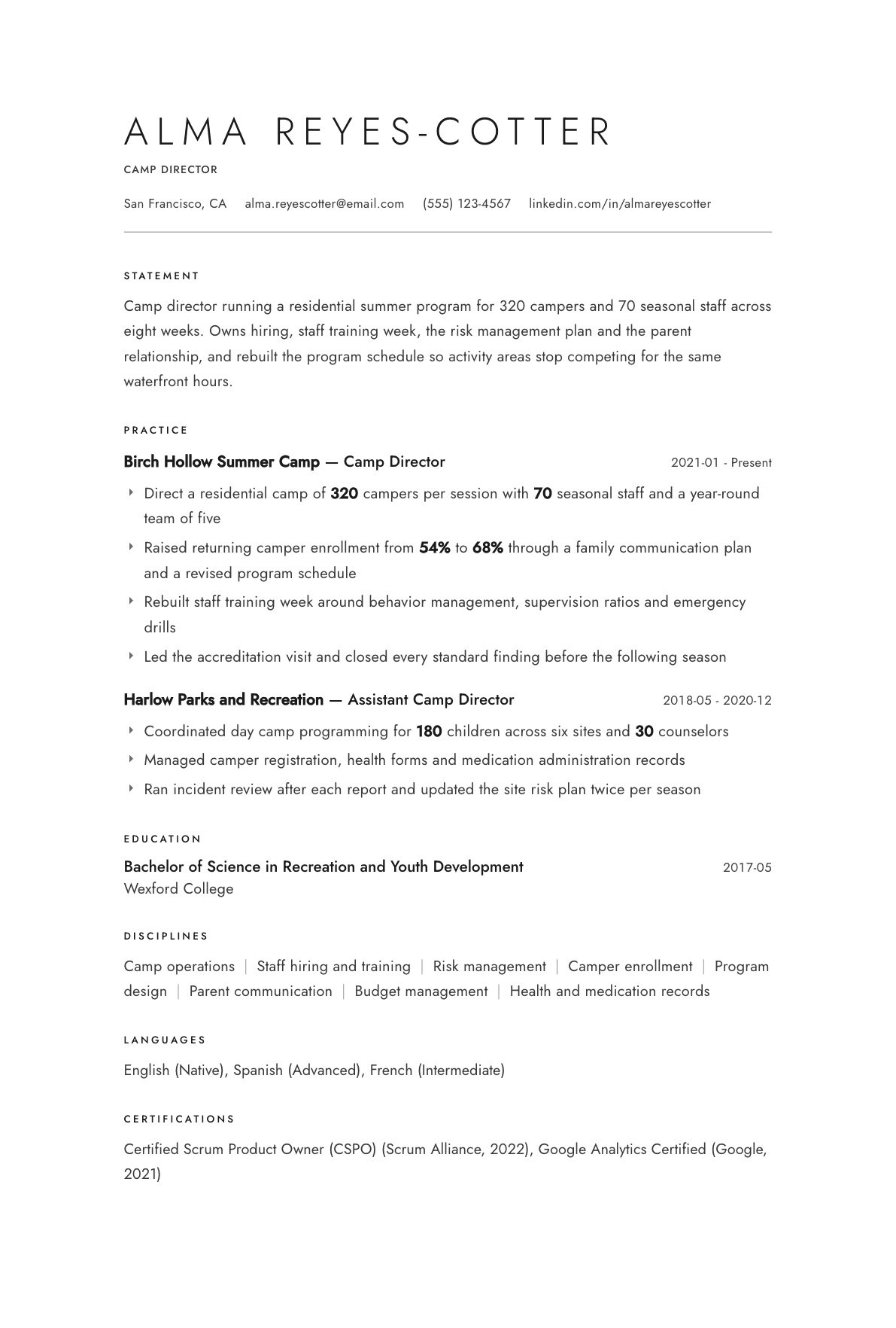 Camp Director resume example, Atelier template