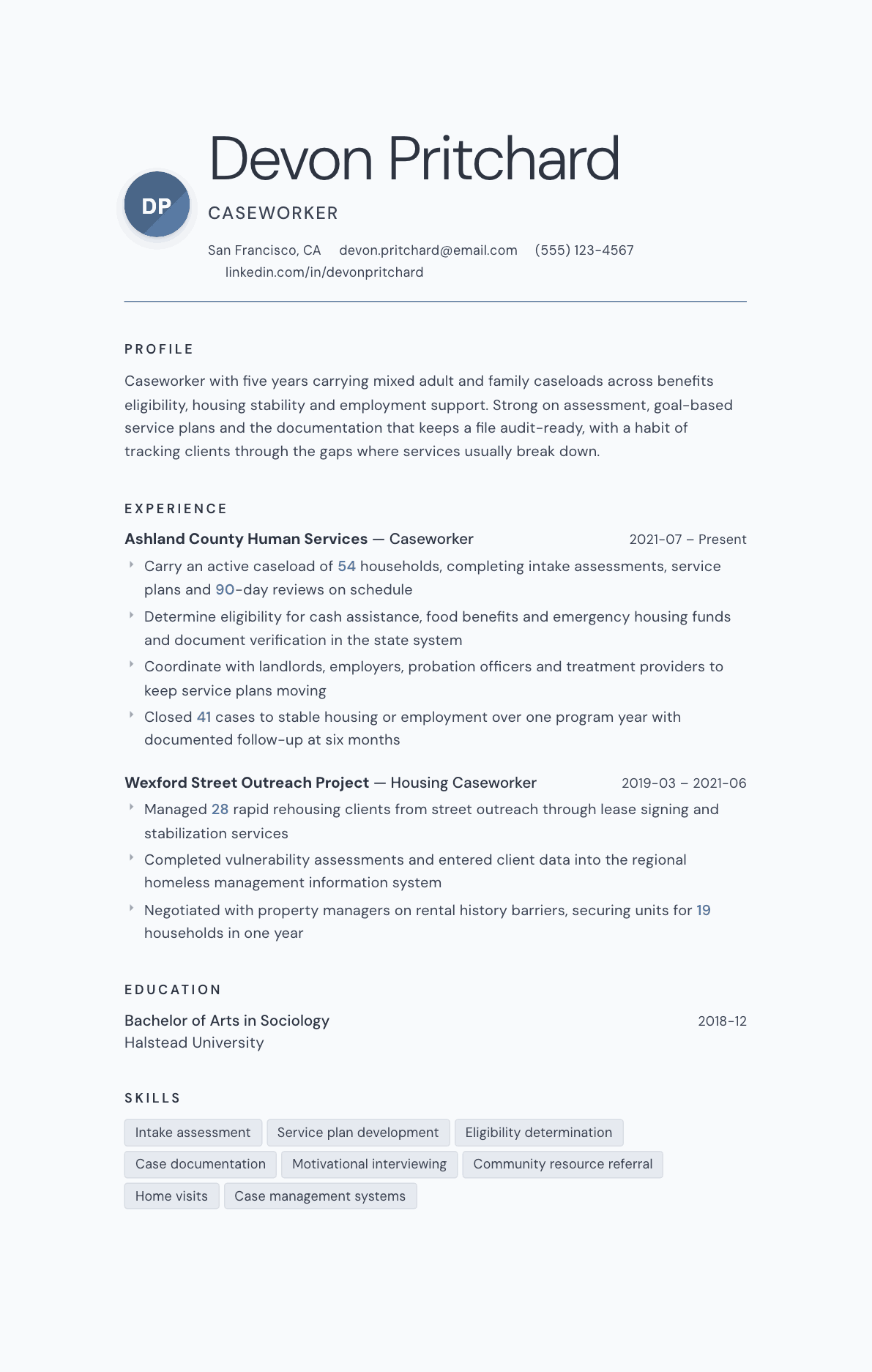 Caseworker resume example, Nordic template