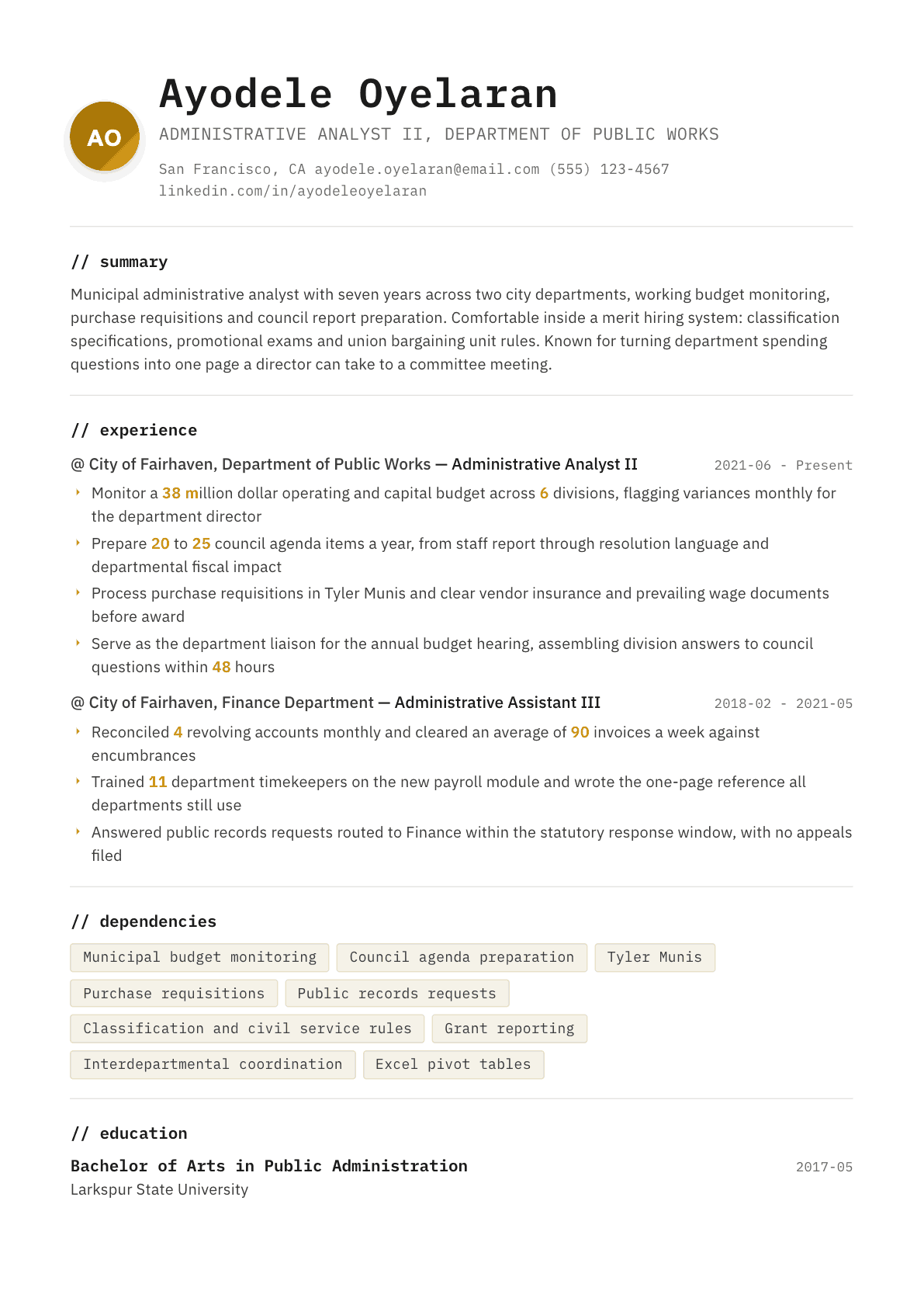 City Employee resume example, Terminal template