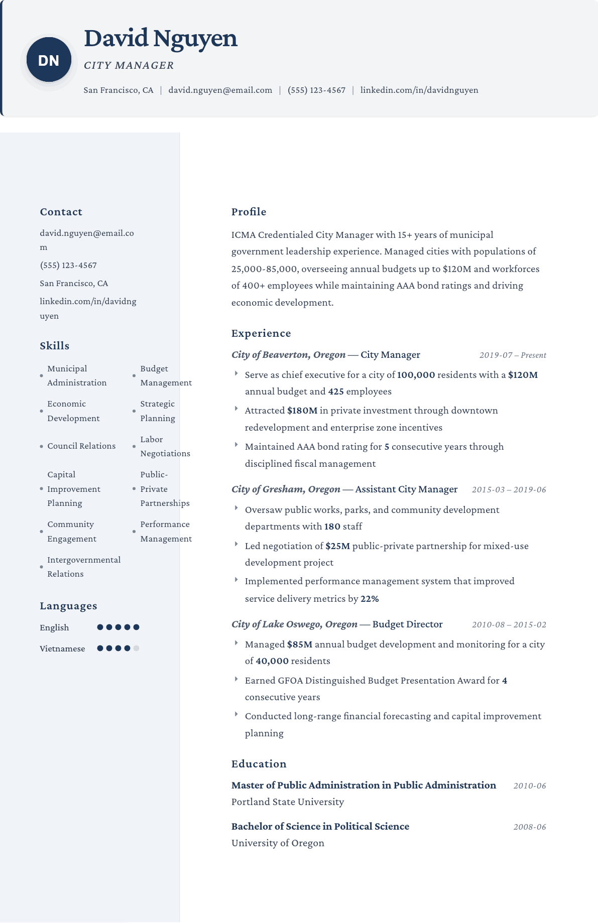 City Manager resume example, Formal template
