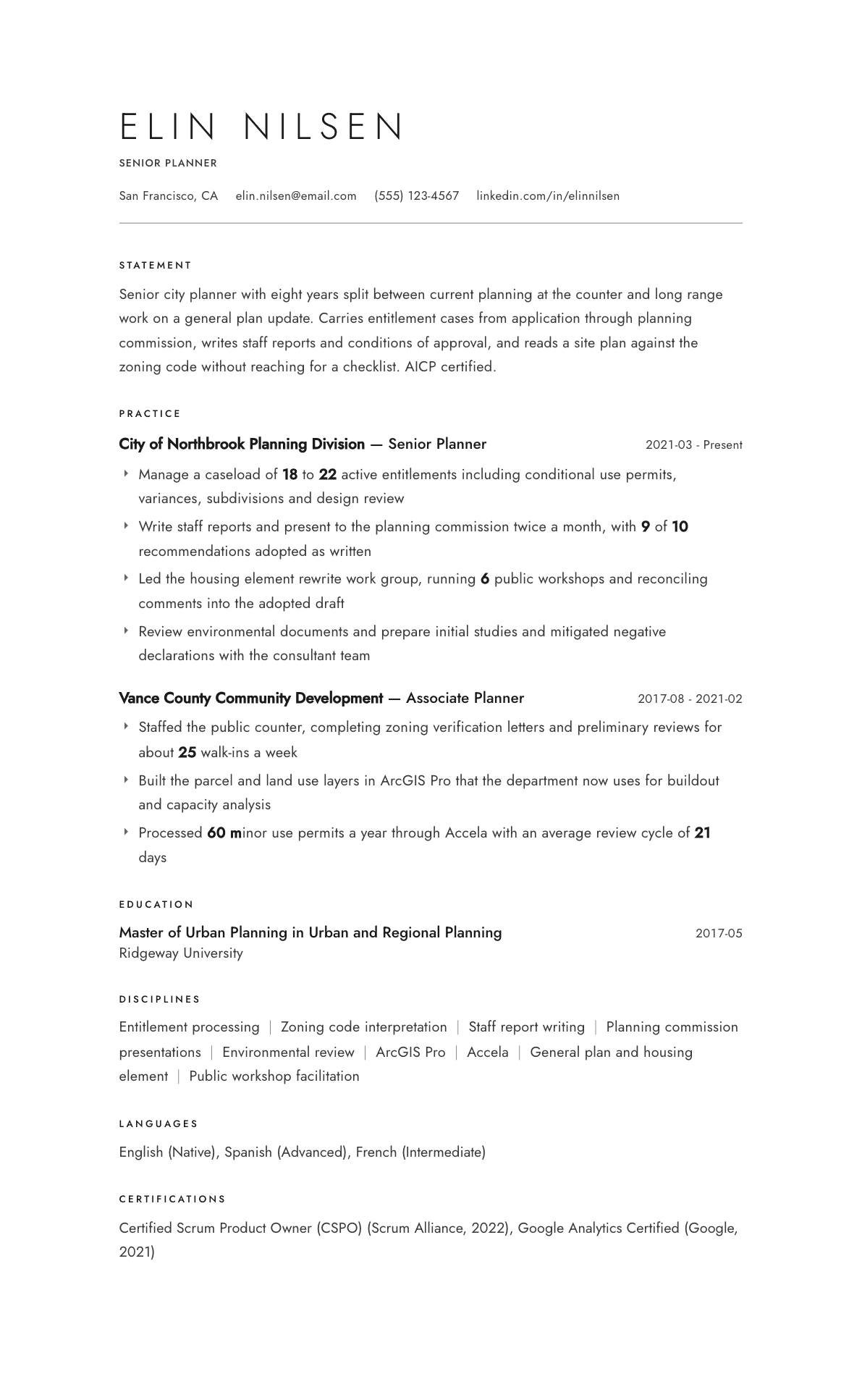 City Planner resume example, Atelier template