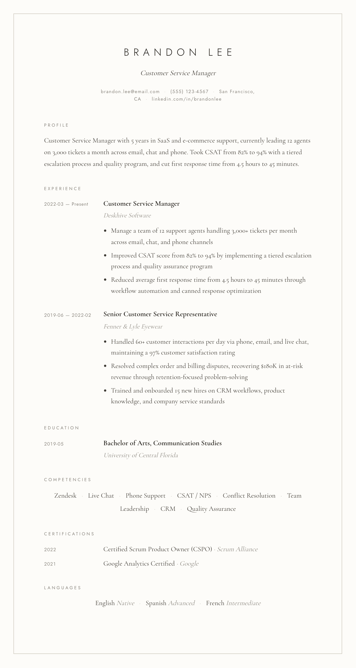 Customer Service resume example, Vellum template