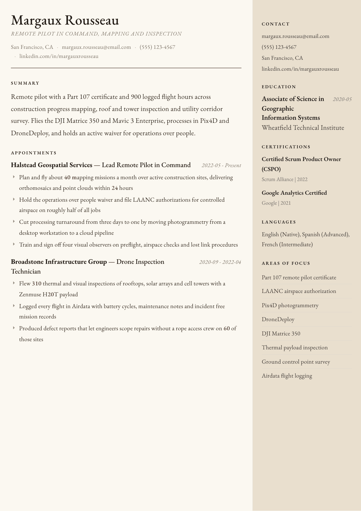 Drone Pilot resume example, Manuscript template