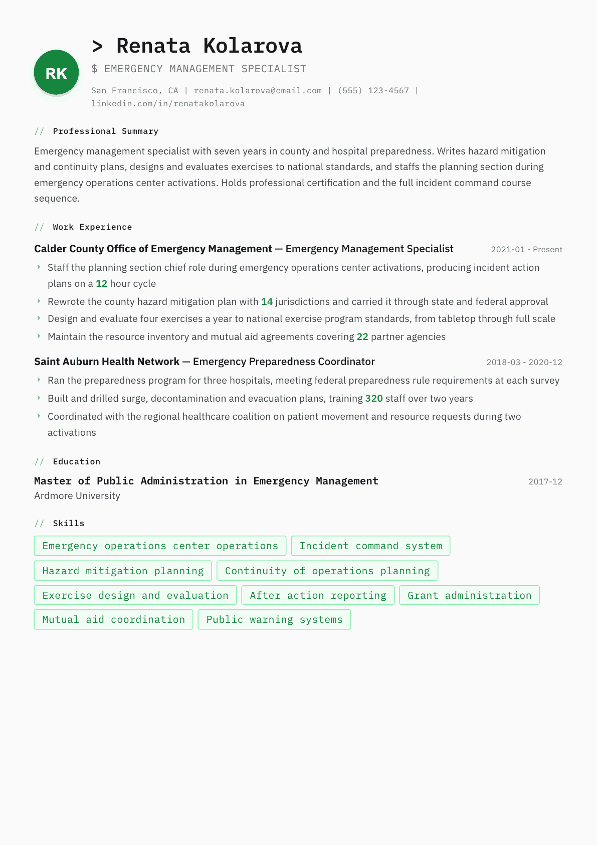 Emergency Management Specialist resume example, Amsterdam template
