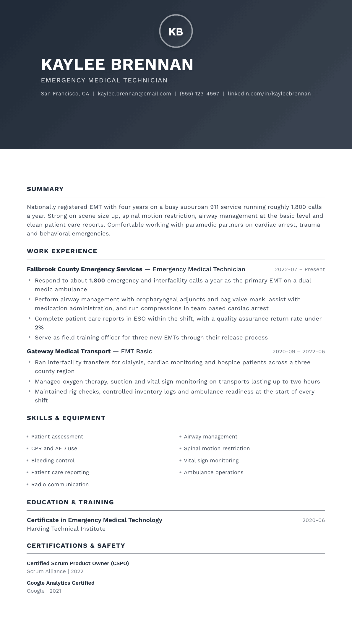 Emergency Medical Technician resume example, Foundation template