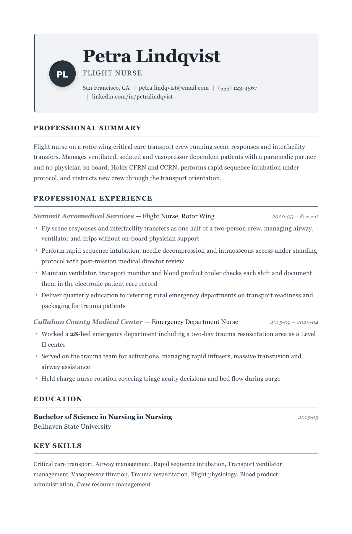 Flight Nurse resume example, Traditional template