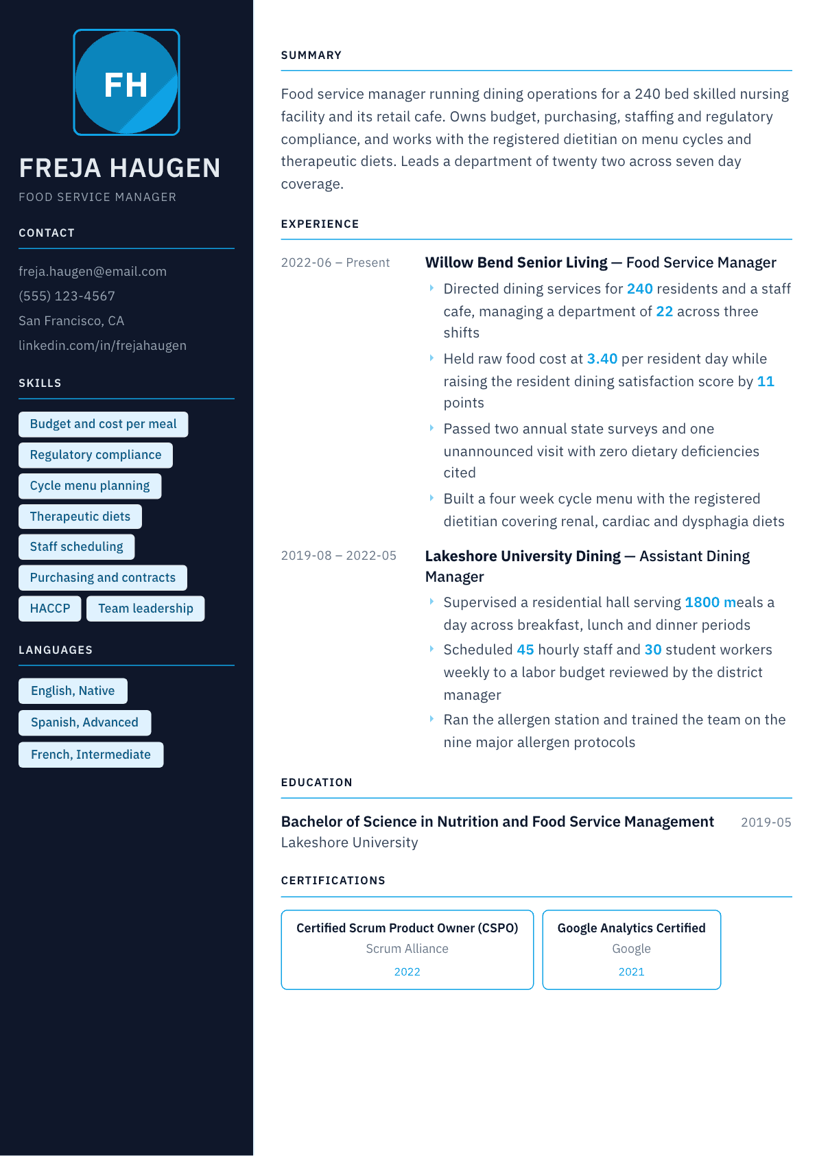 Food Service Manager resume example, Everest template