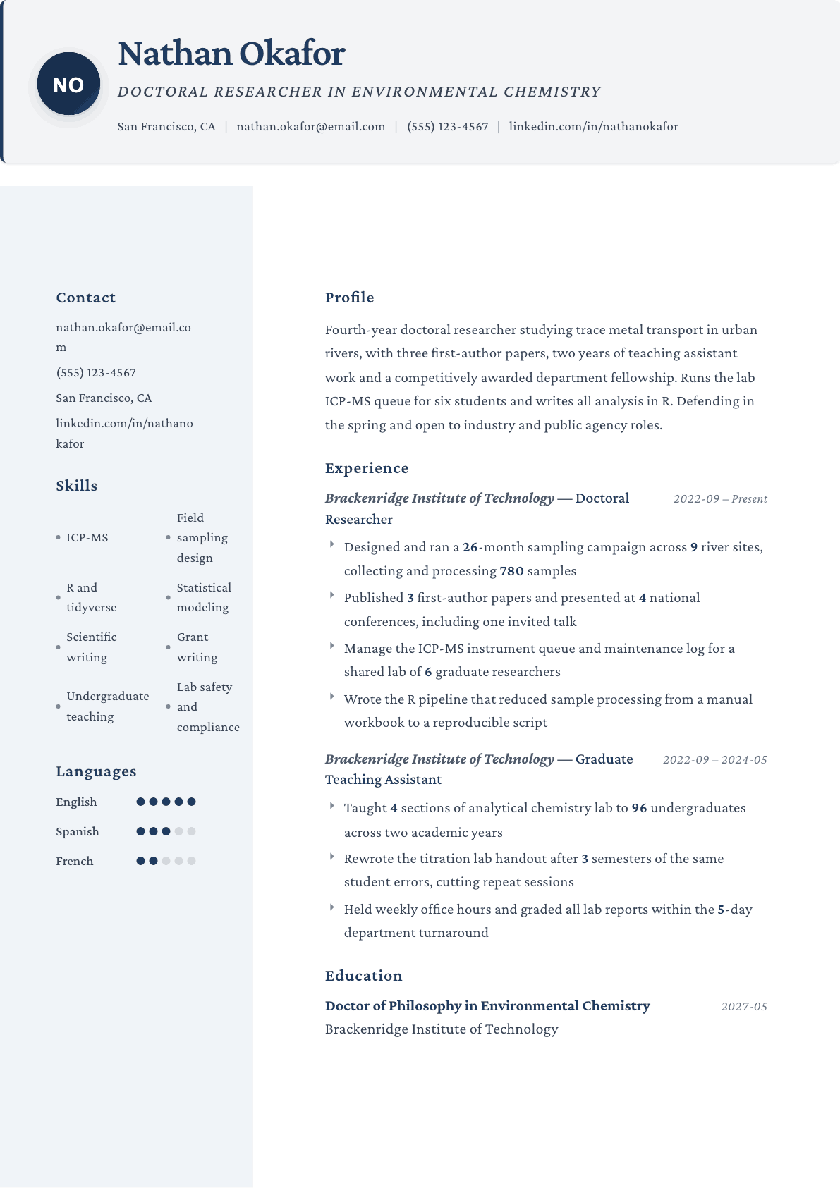 Graduate Student resume example, Formal template