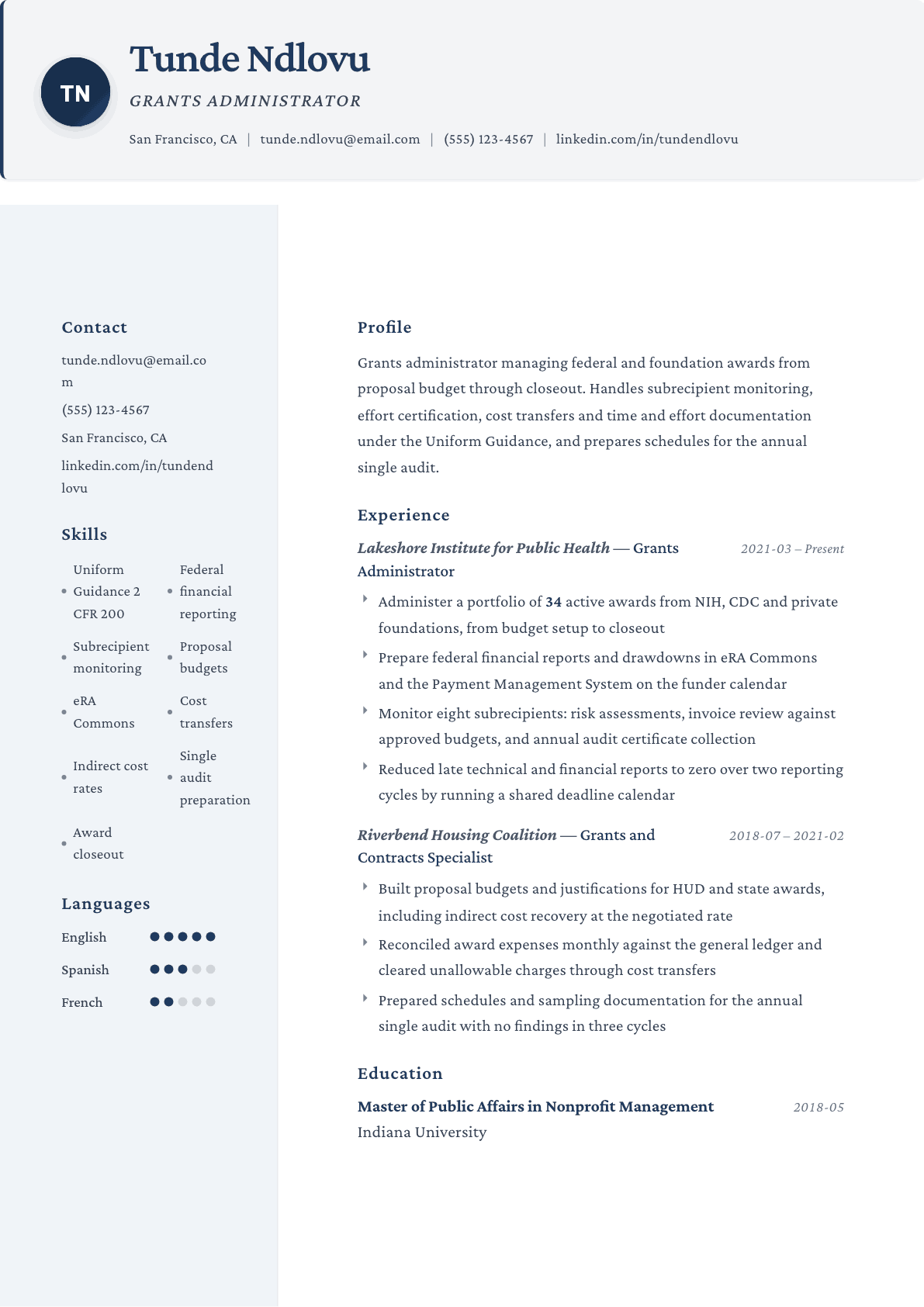 Grants Administrator resume example, Formal template
