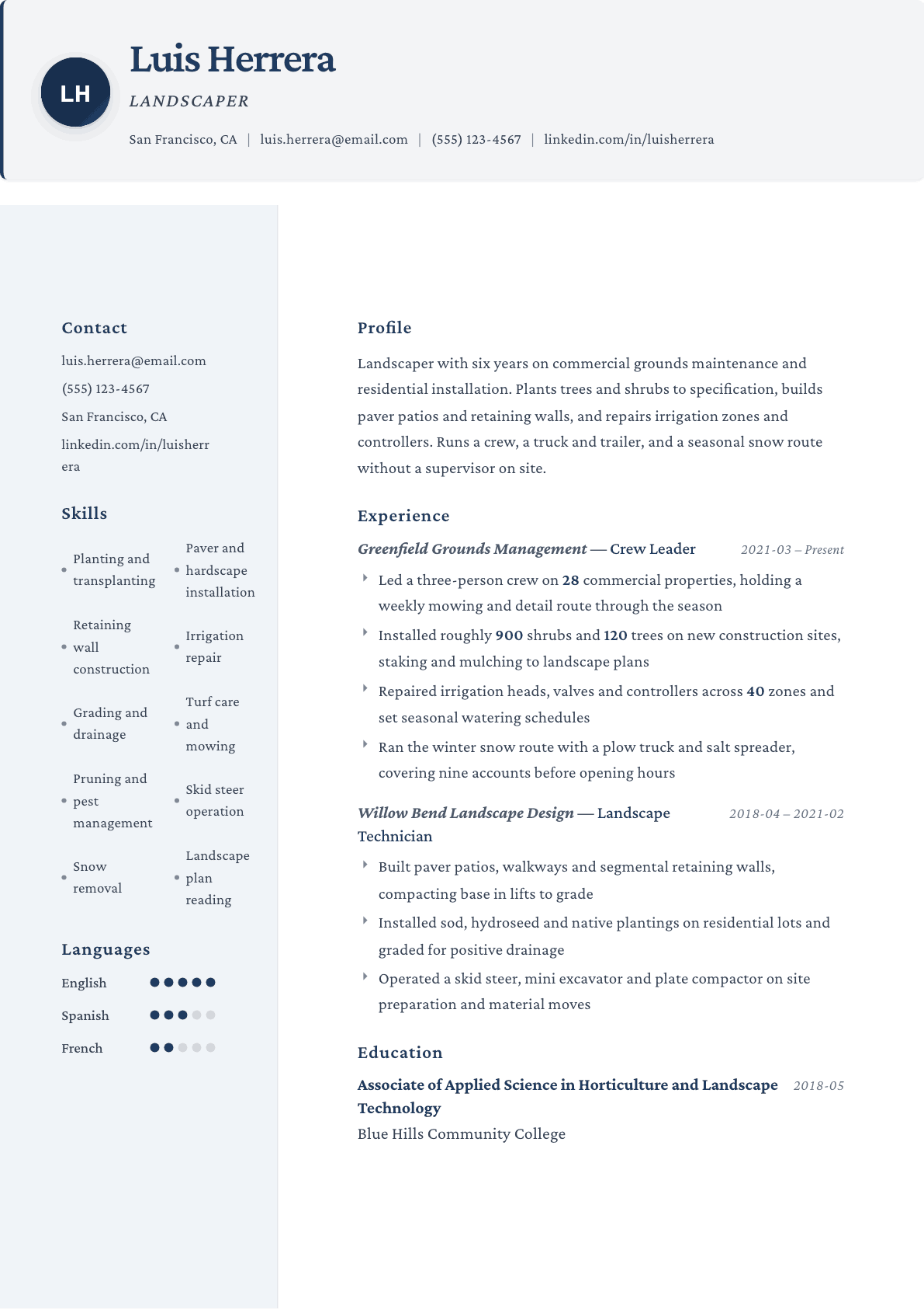 Landscaper resume example, Formal template