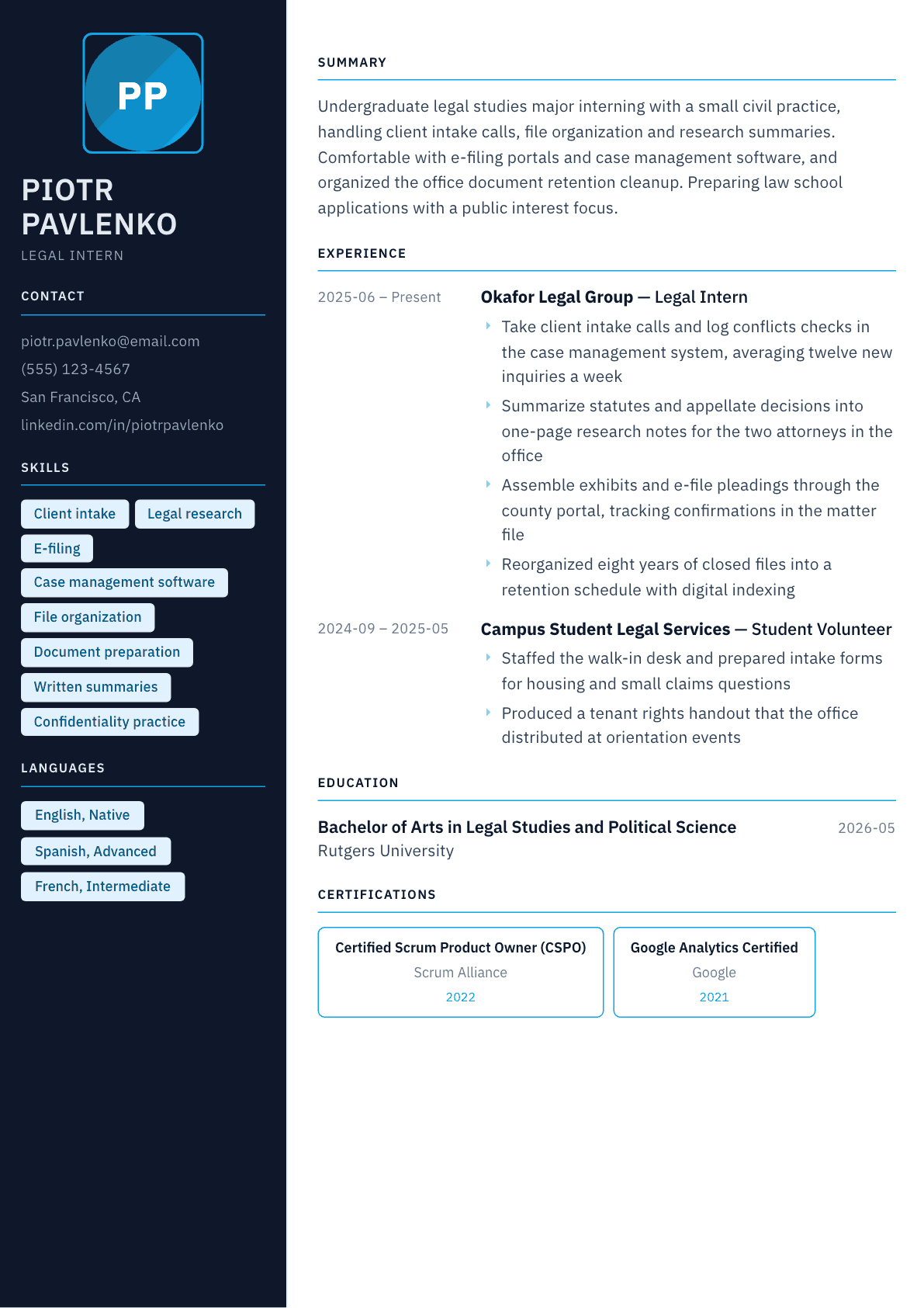 Legal Intern resume example, Everest template
