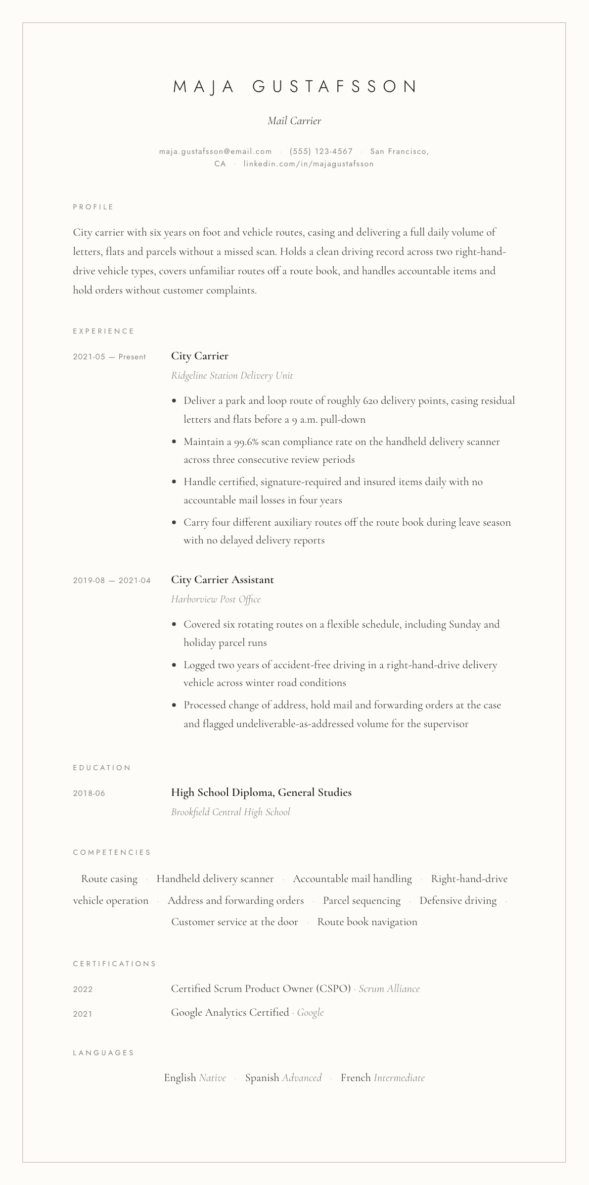 Mail Carrier resume example, Vellum template