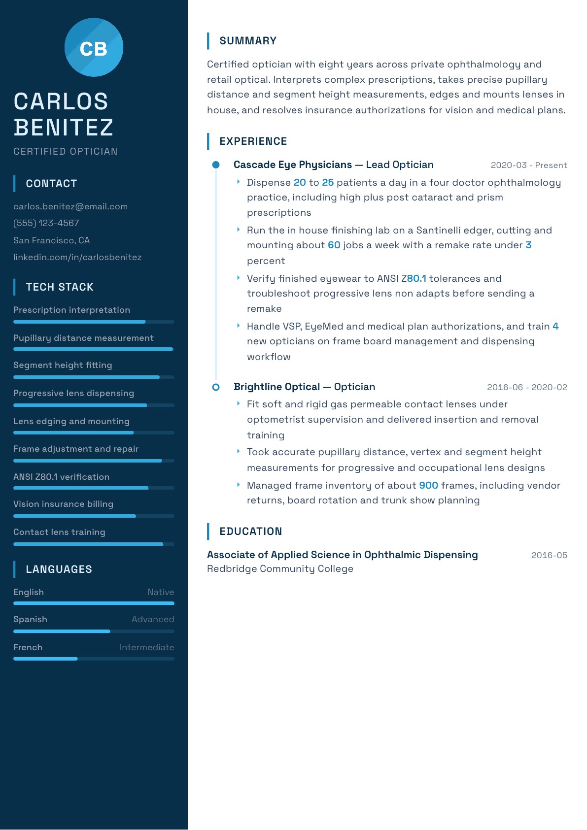 Optician resume example, Circuit template