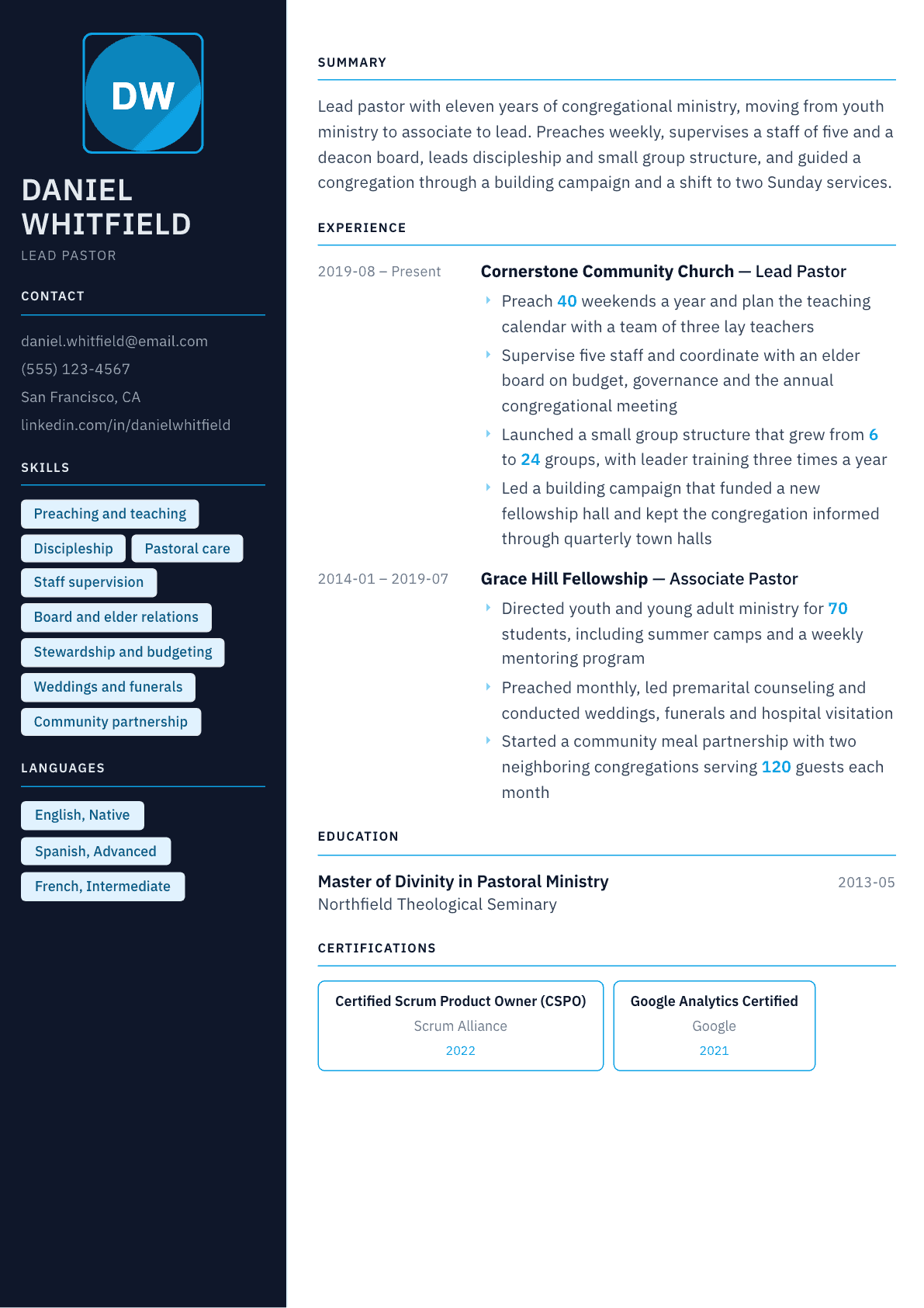 Pastor resume example, Everest template