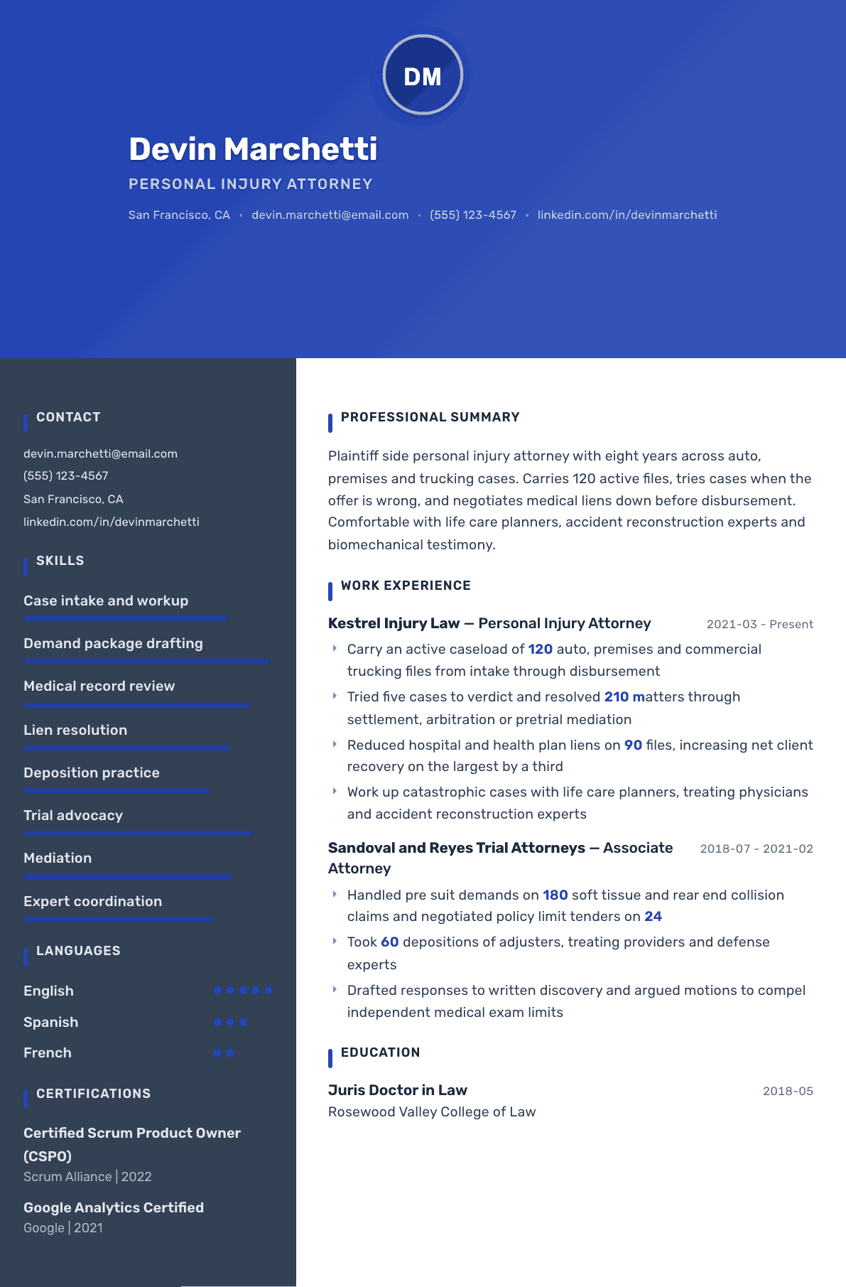 Personal Injury Attorney resume example, Barcelona template