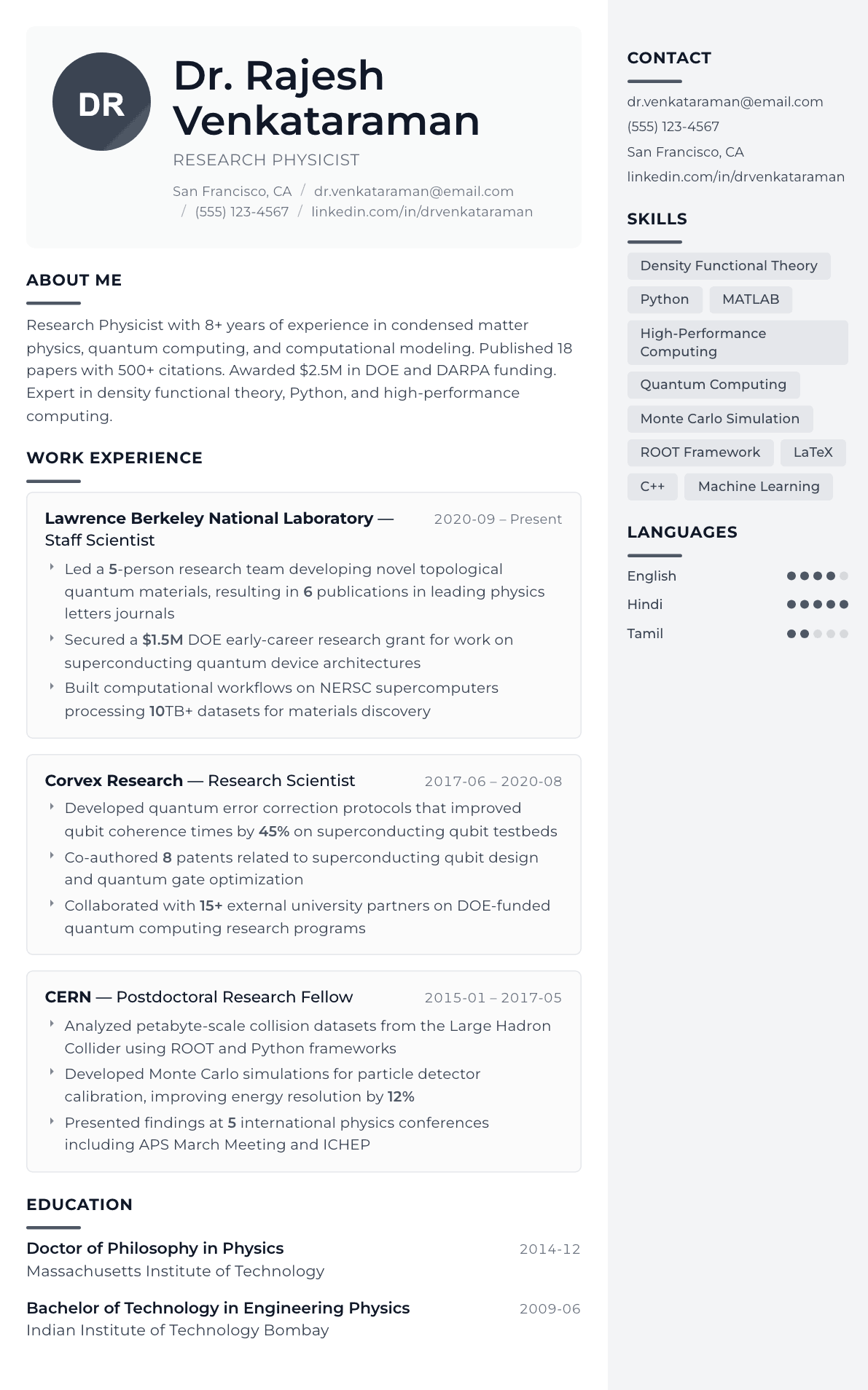 Physicist resume example, Metropolitan template