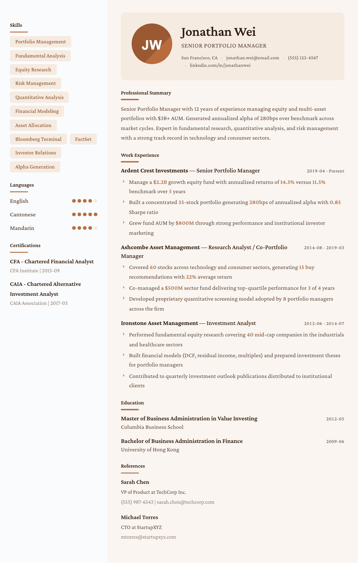 Portfolio Manager resume example, Lisbon template