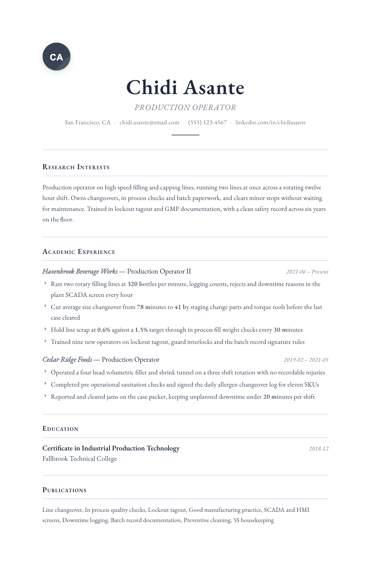 Production Operator resume example, Scholar template