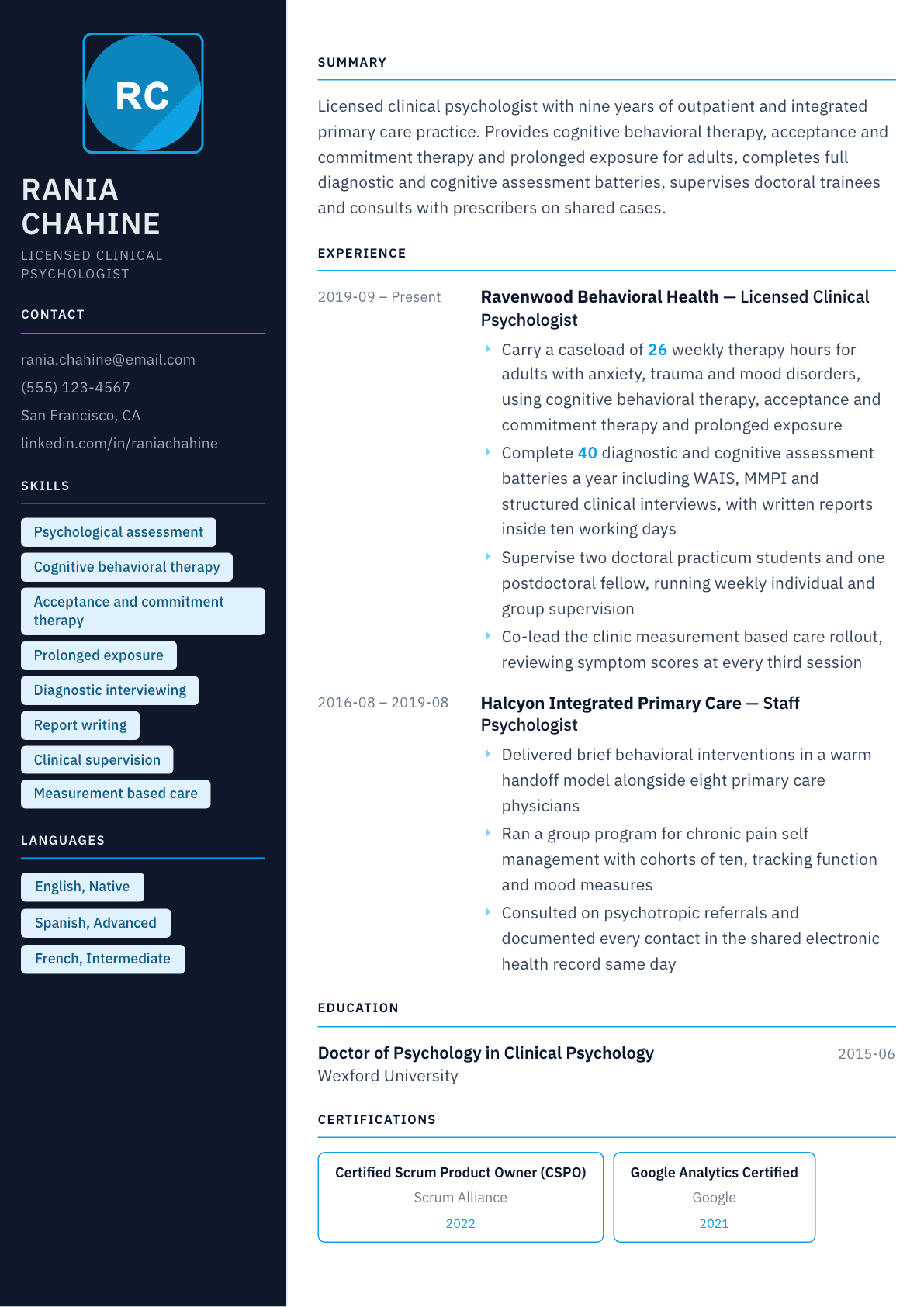 Psychologist resume example, Everest template