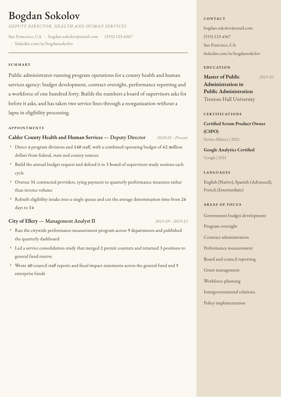 Public Administrator resume example, Manuscript template