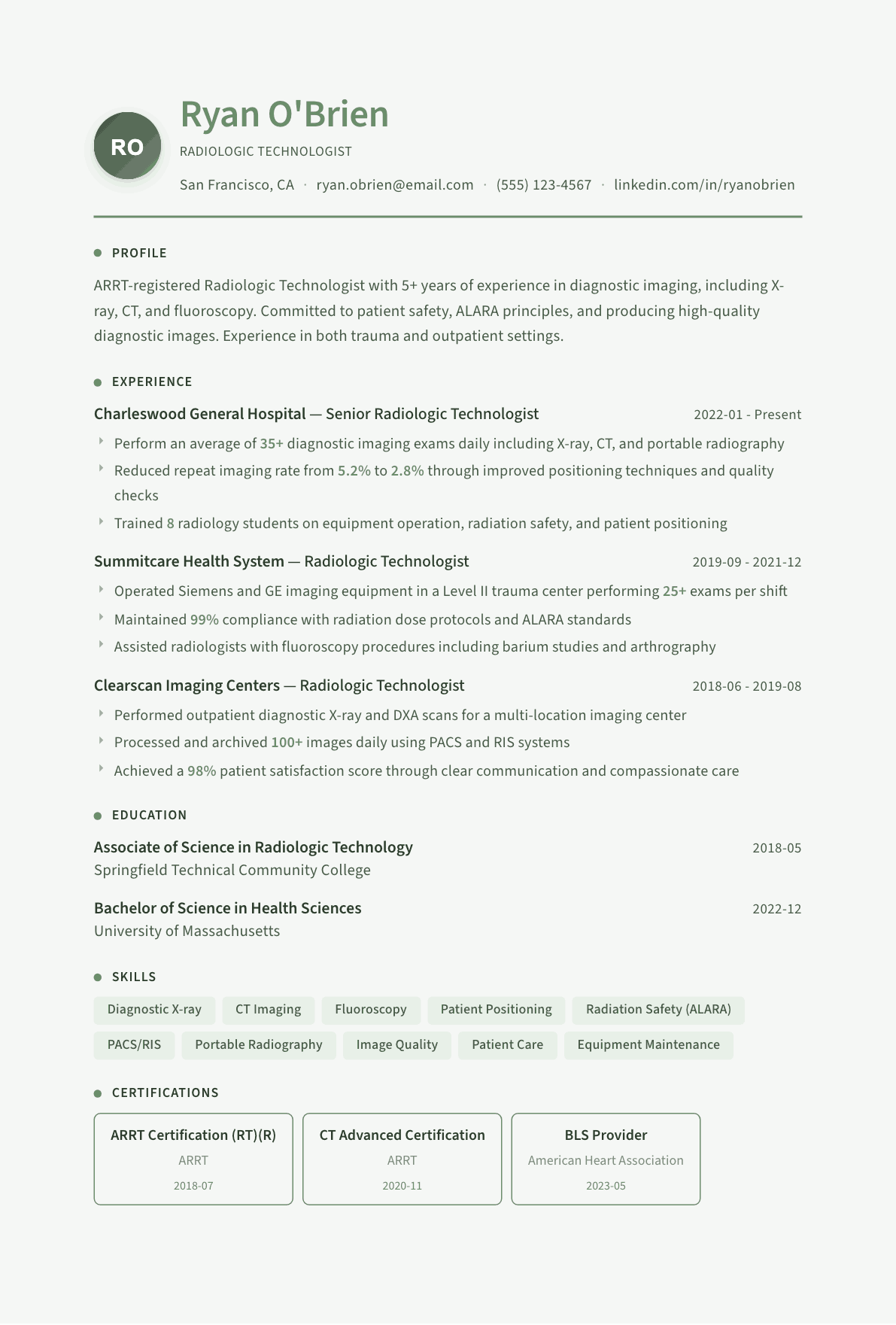 Radiologic Technologist resume example, Sage Garden template