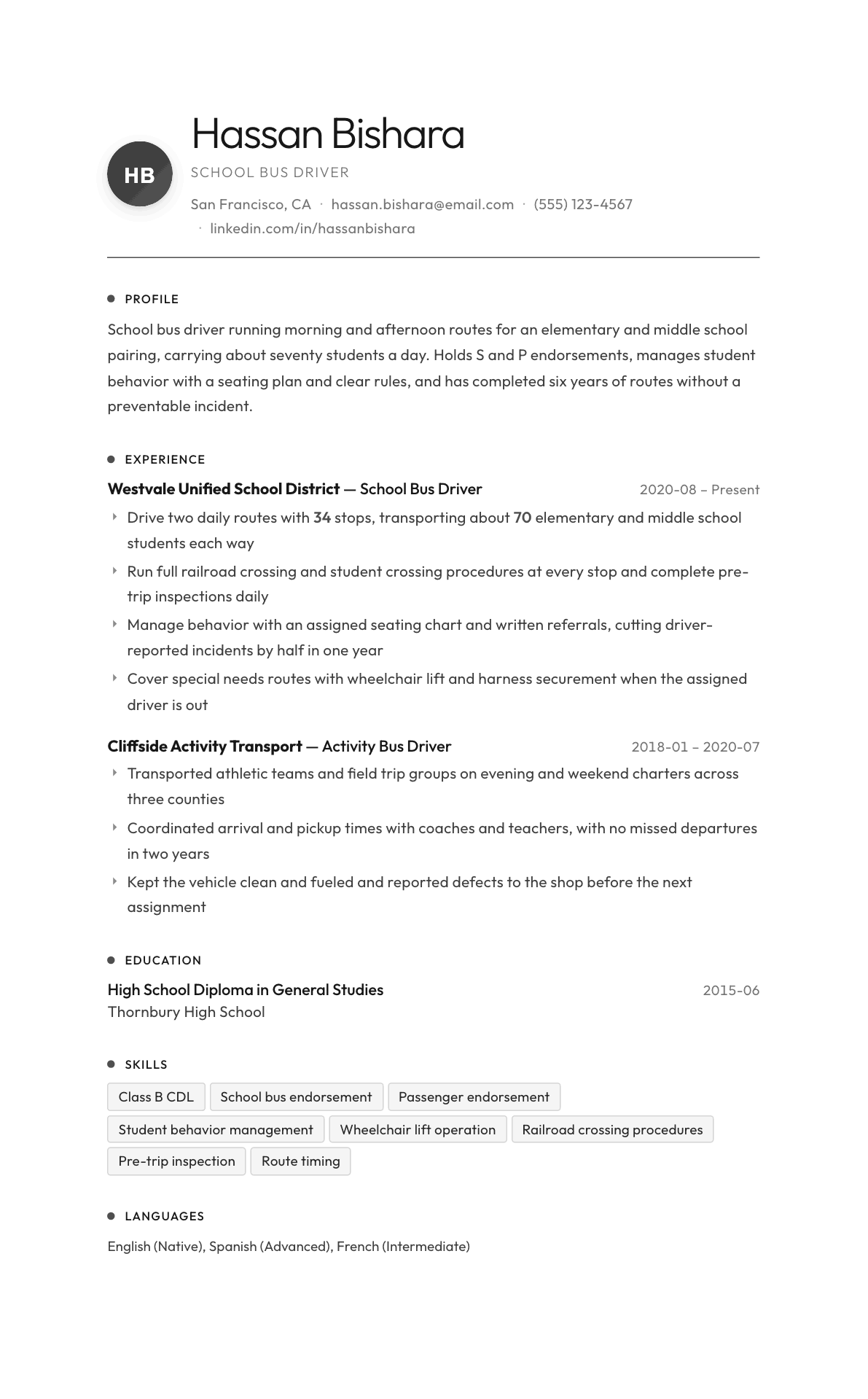 School Bus Driver resume example, Flux template