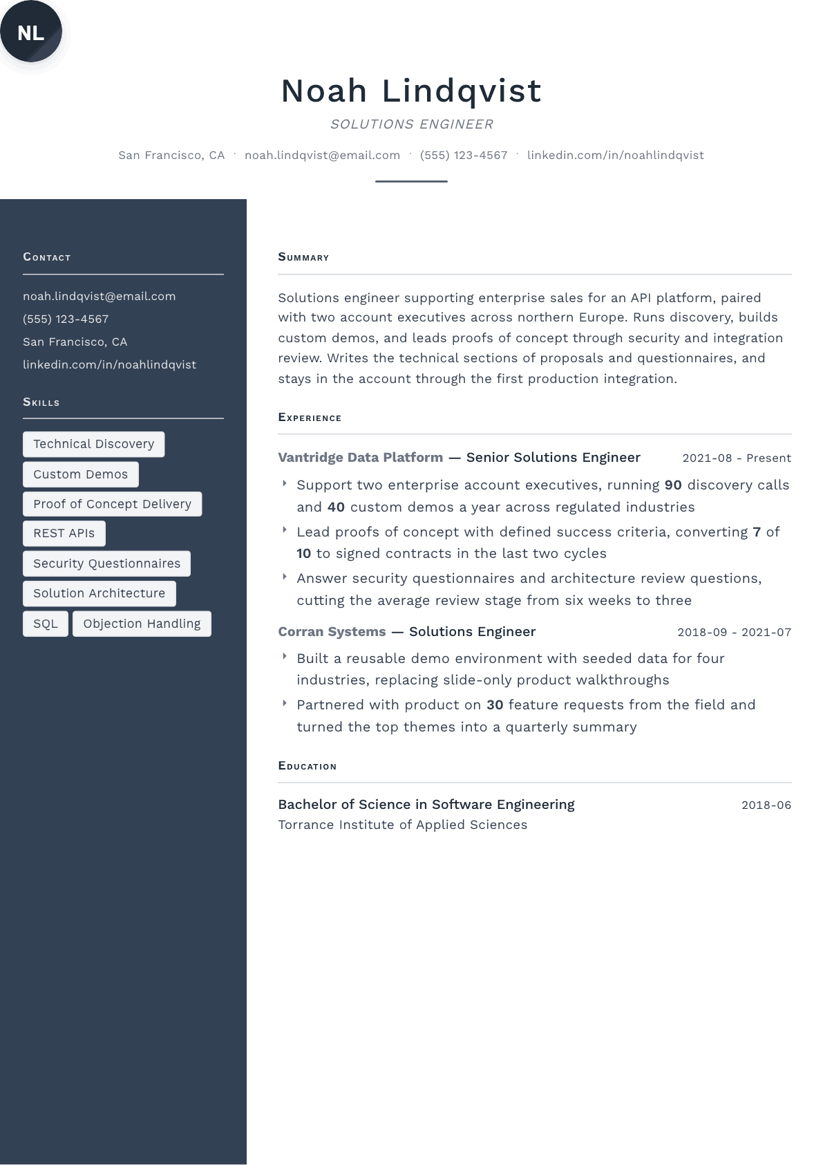 Solutions Engineer resume example, Fold template