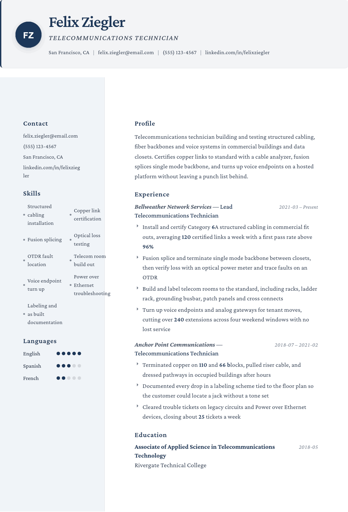 Telecommunications Technician resume example, Formal template