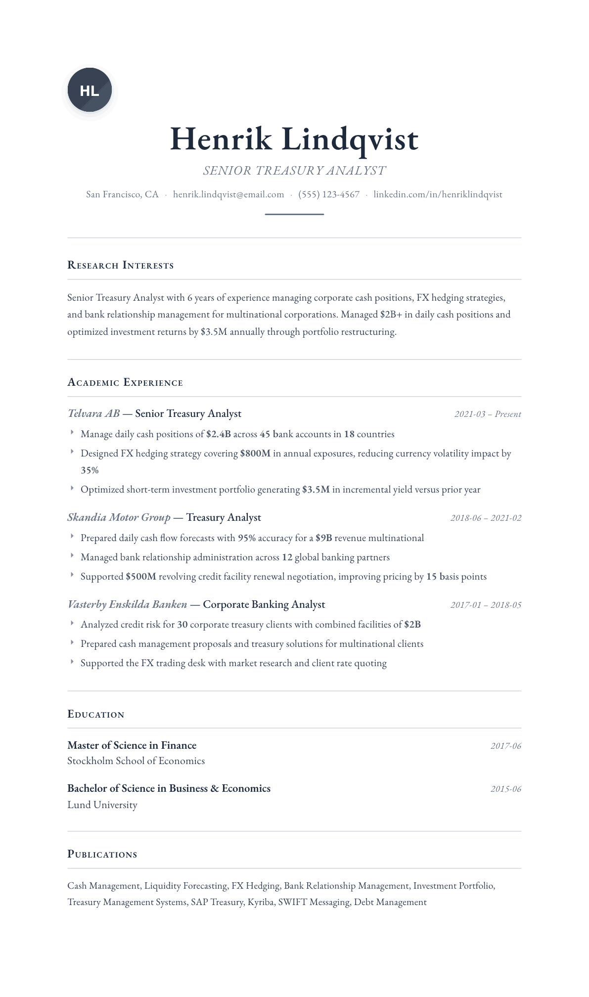 Treasury Analyst resume example, Scholar template