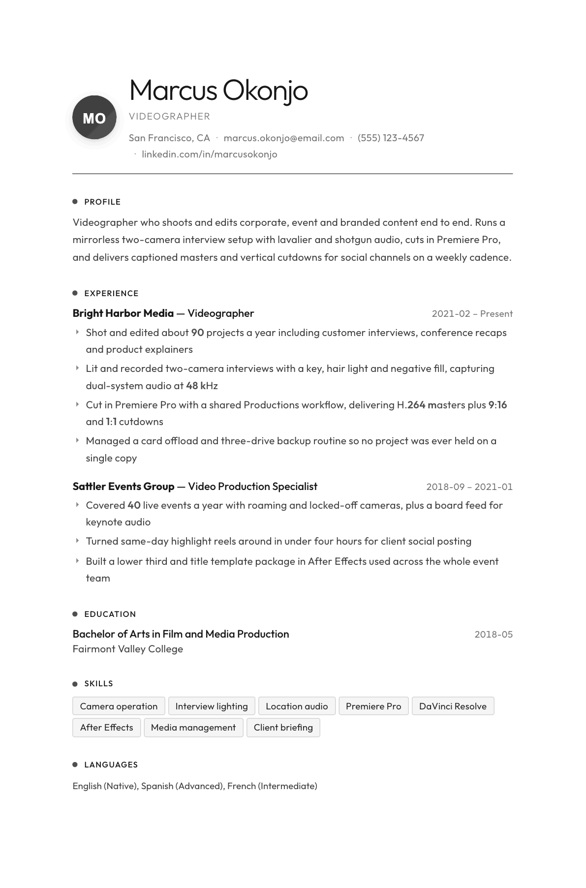 Videographer resume example, Flux template