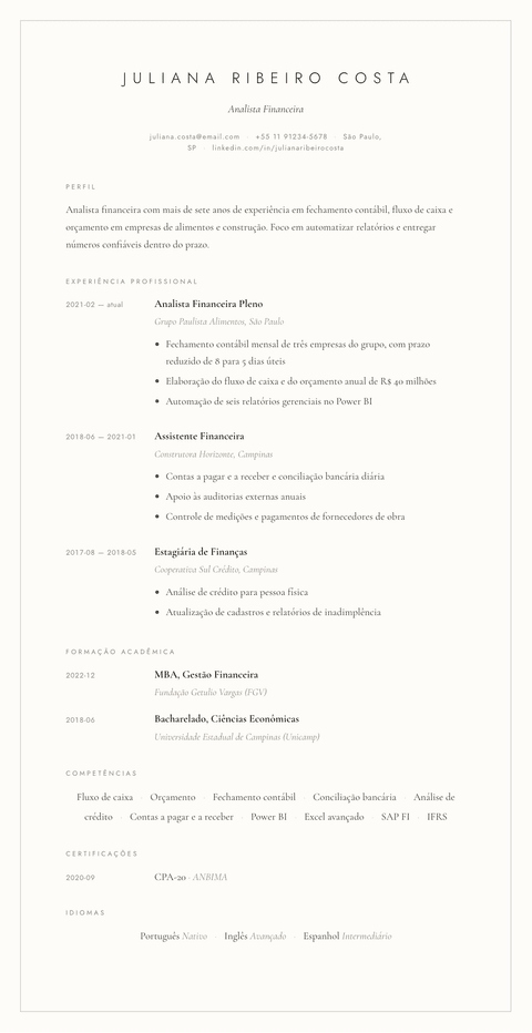 Modelo de currículo simples Vellum